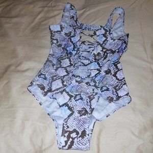 Venus 1 pc swimsuit with laced front size 10